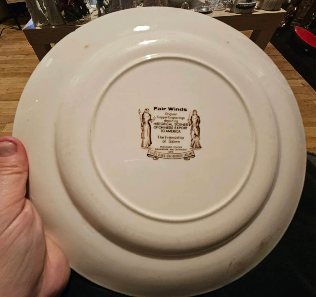3 Ship Themed Collectable Plates - Image 4