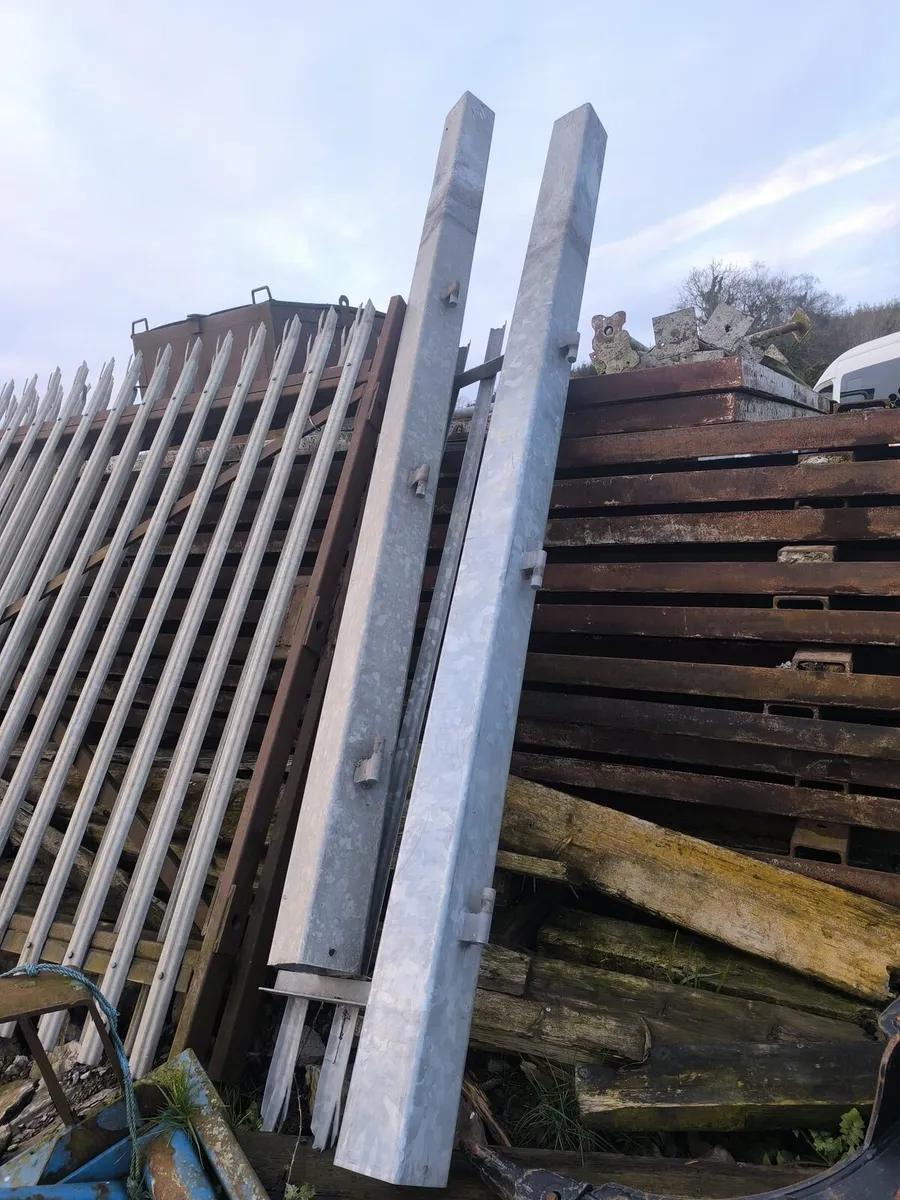 Heavy duty yard gates/security gates - Image 2