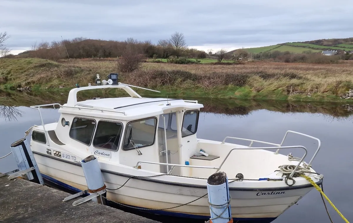 Cabin Cruiser - Image 1