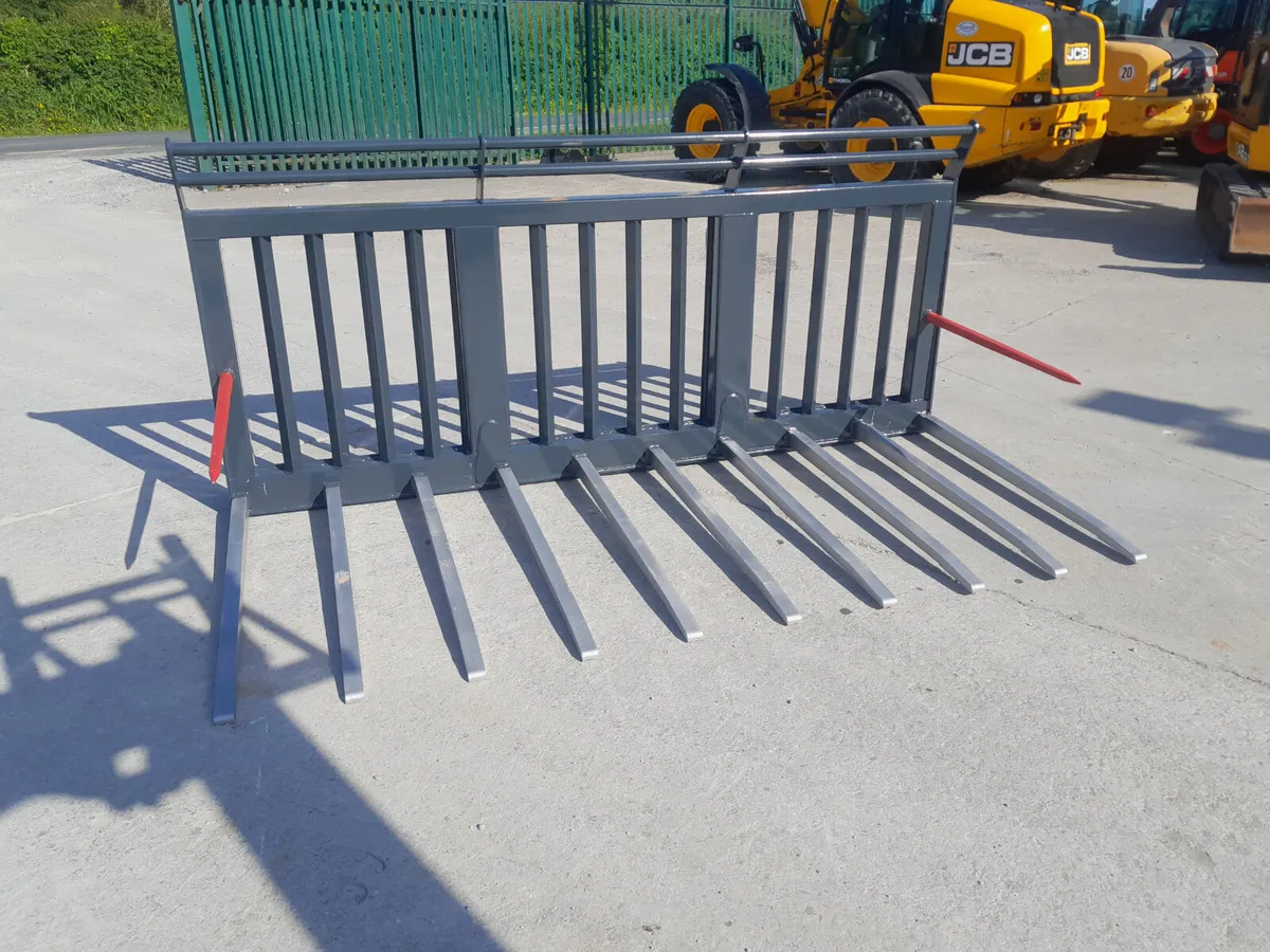 Silage Fork 10' (18162) - Image 1