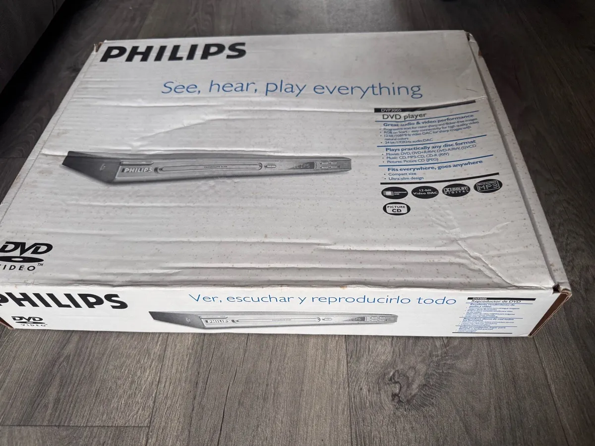 Phillips DVD player ( Boxed) with remote working - Image 3