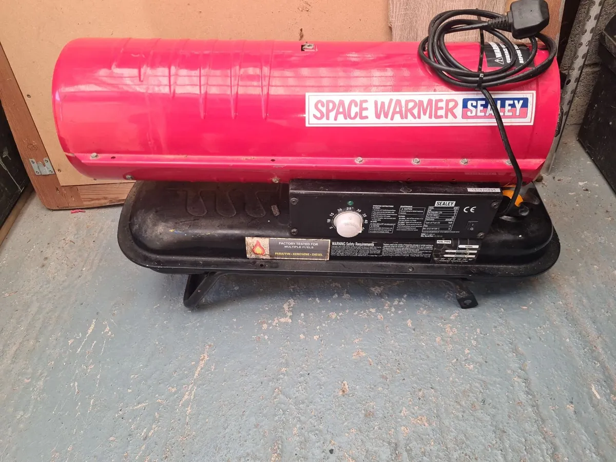 Space Heater - Image 3