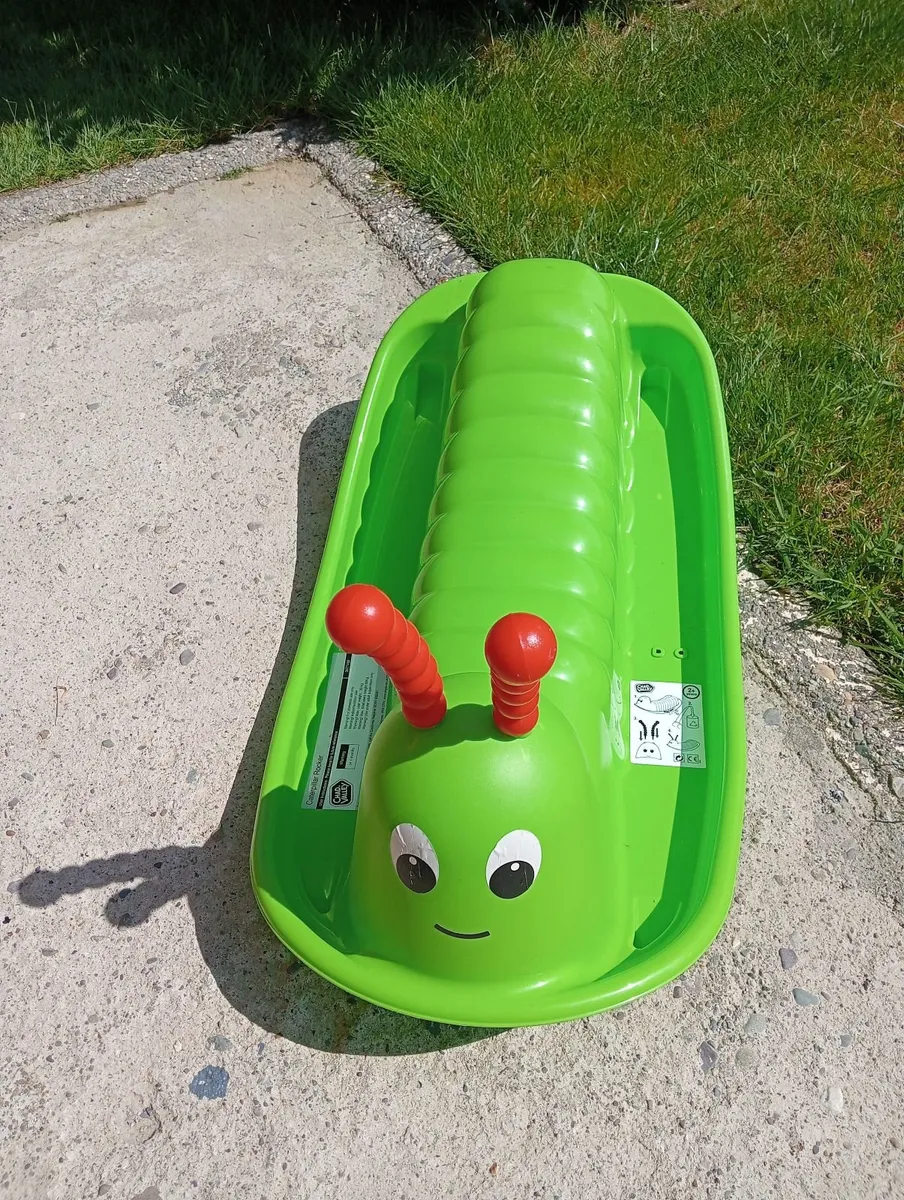 Slide & rocking caterpillar - Image 2