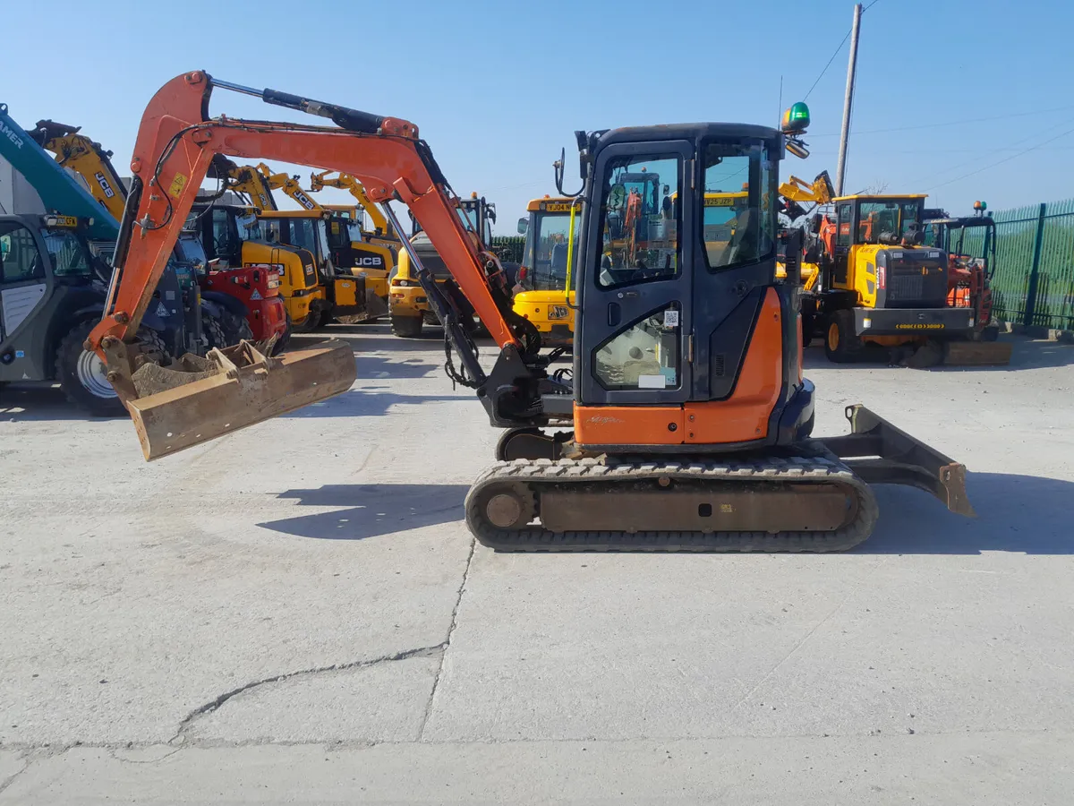Hitachi ZX 48 2015 (18165) - Image 3
