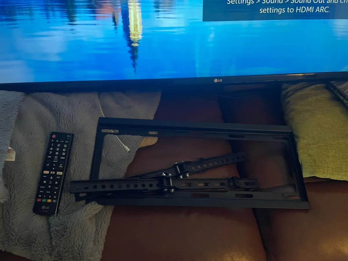 LG SMART TV 55’ inch - Image 3