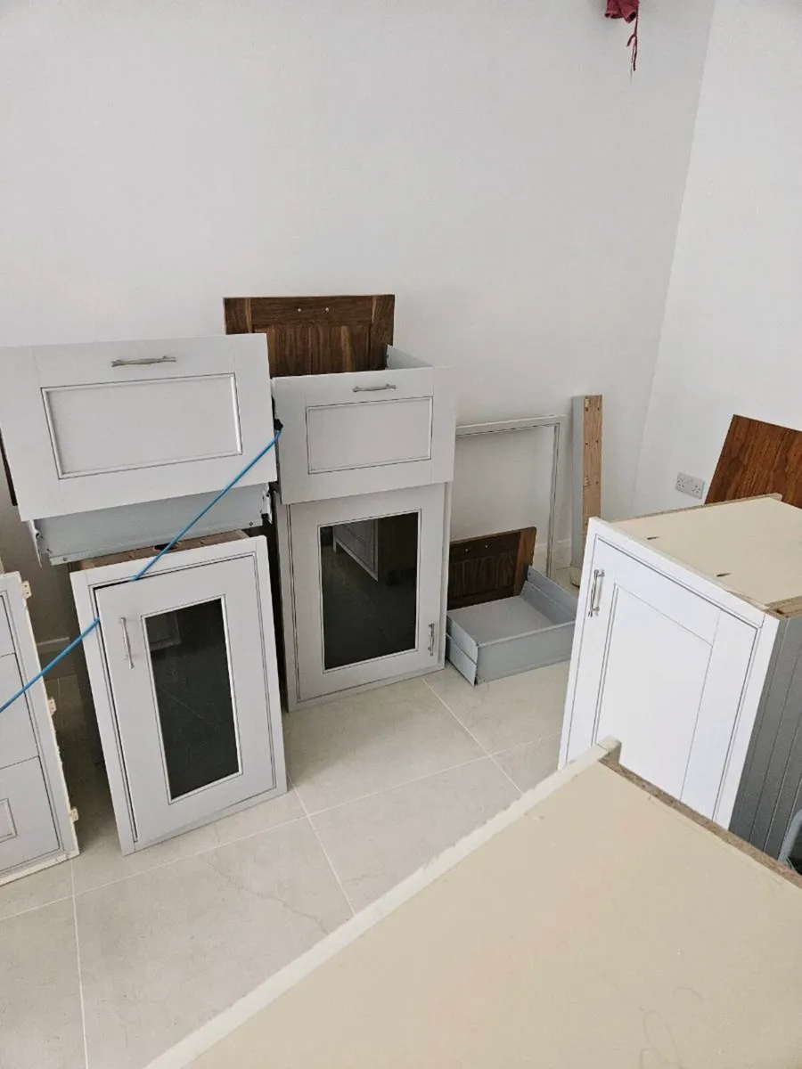 Kitchen - Image 1