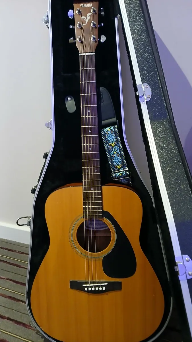 Yamaha FG 402 MS guitar - Image 1