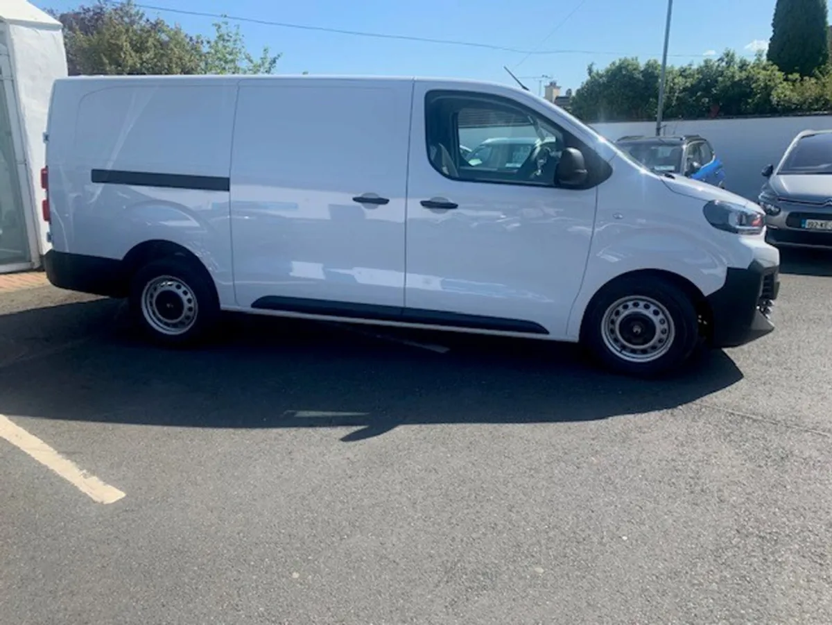 Citroen Dispatch LX 1.5 BLUEHDI 120 LWB  (price ex - Image 2