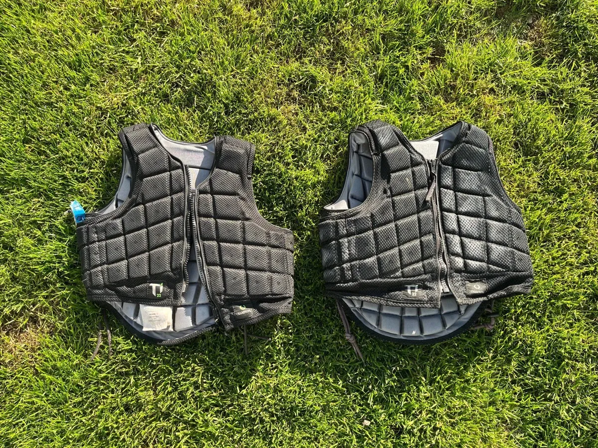 Horse riding back protector - Image 1