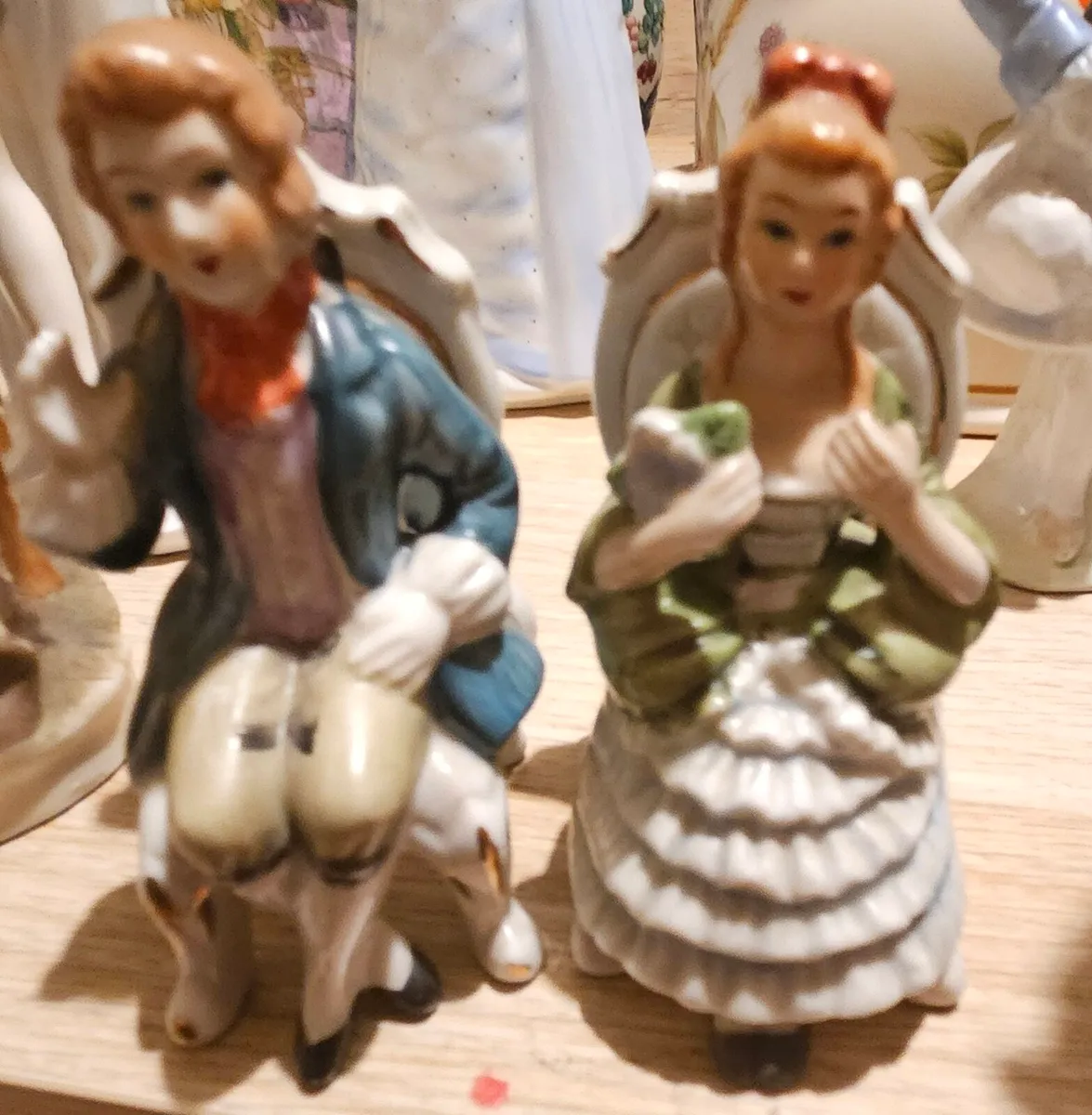 Pair of 2 Small Ornaments - Image 2