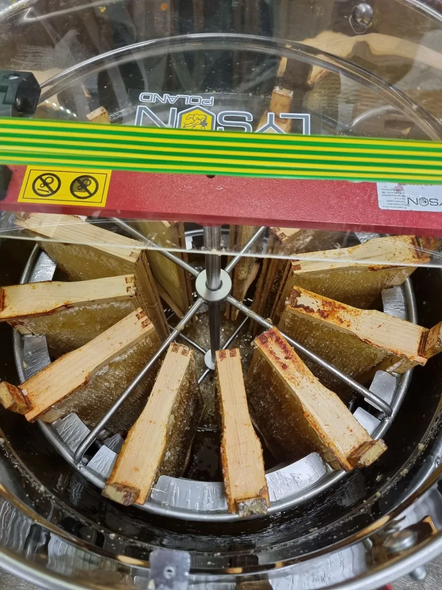 Honey extractor - Image 4