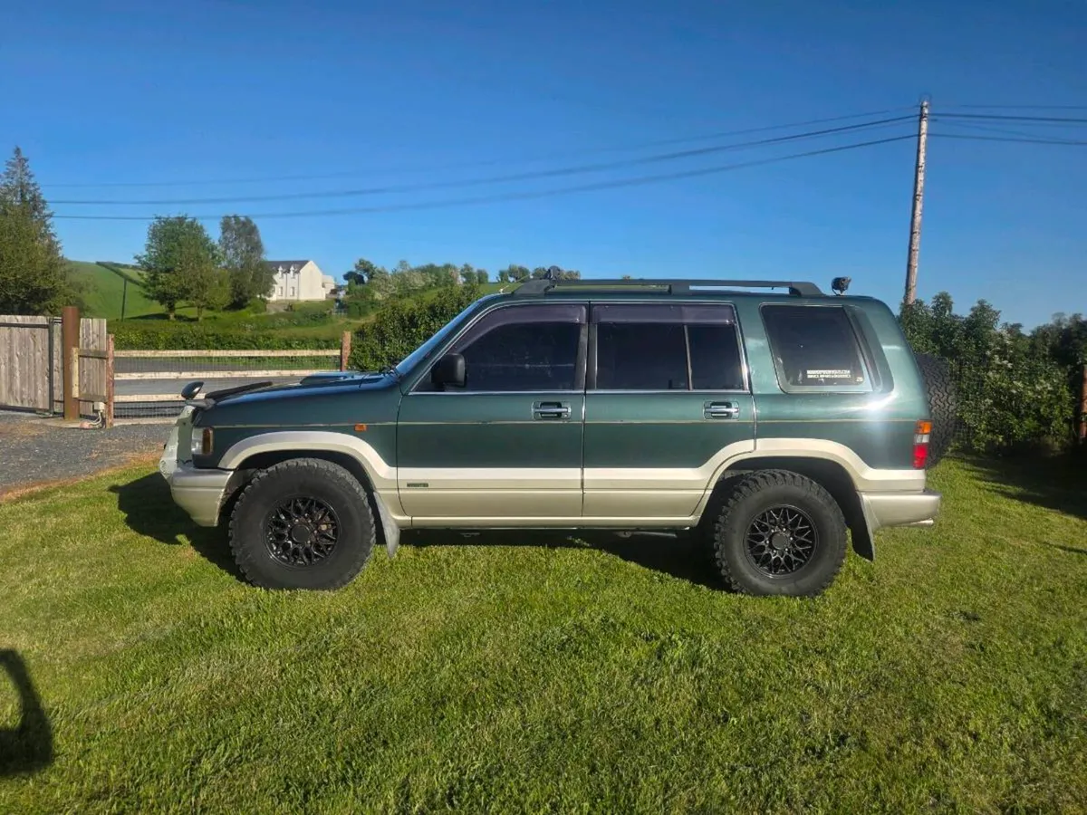 1995 isuzu trooper 3.1 7 seater €56 tax - Image 2