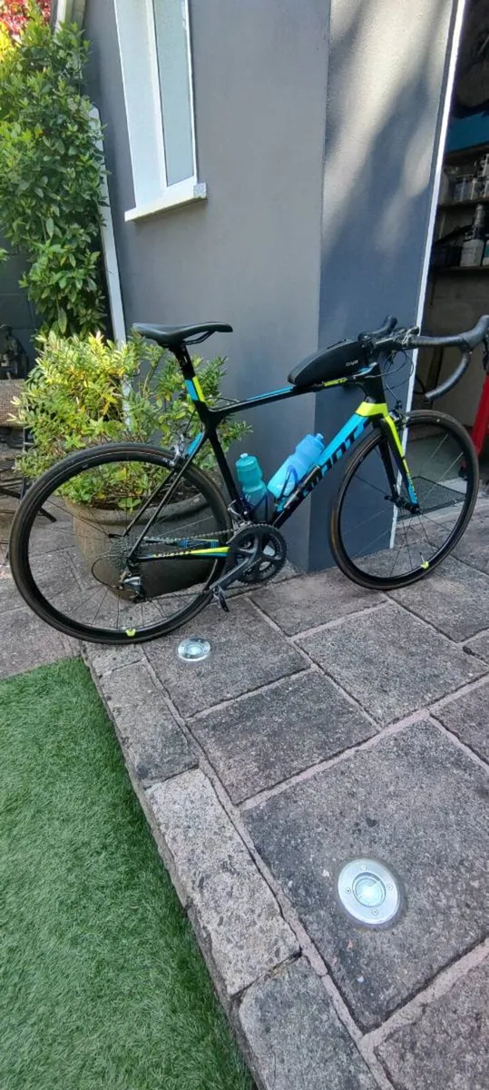 Bicycle  Giant  tcr advanced sl pro1 - Image 1