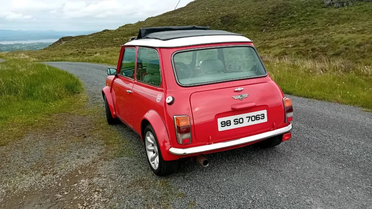 Mini Cooper Sportspack - Image 2