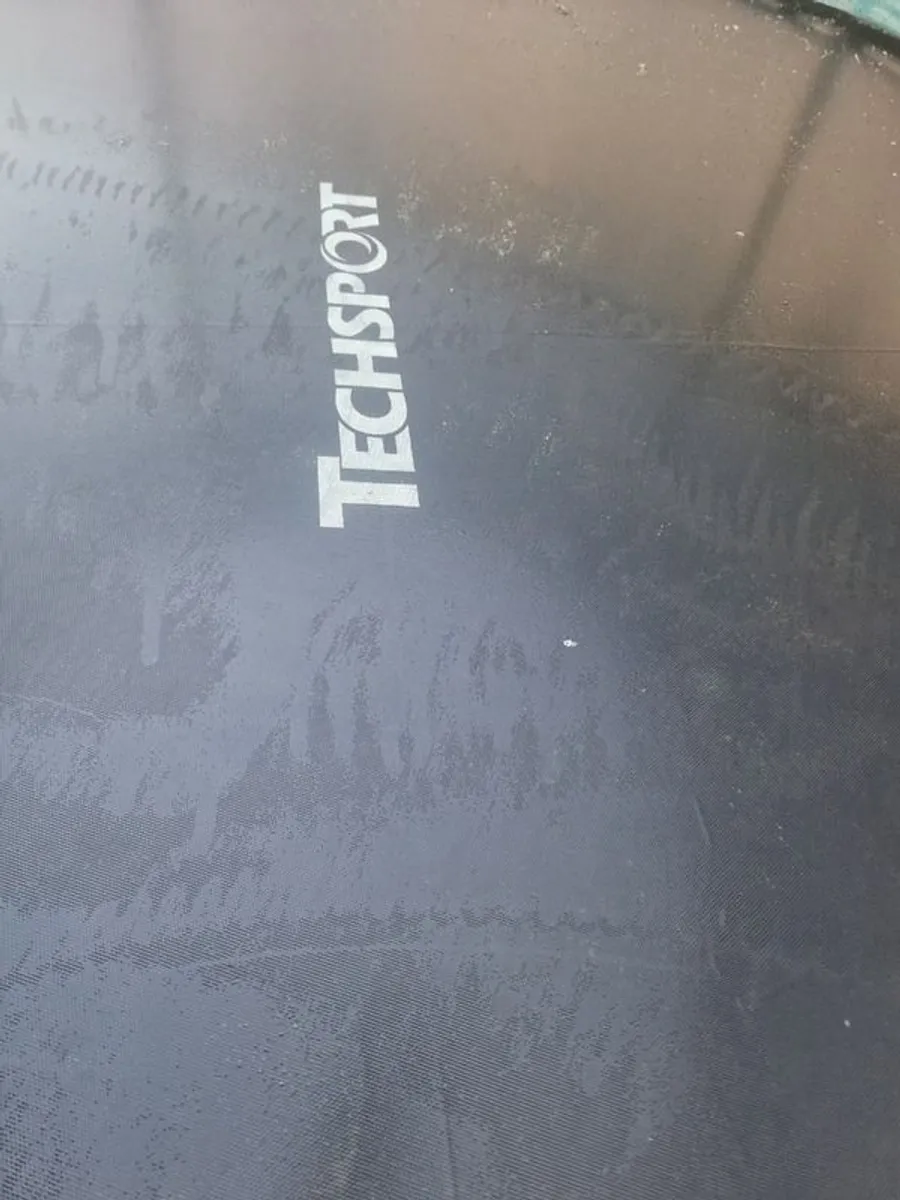 Free 10ft Trampoline with Safety Net - Image 3