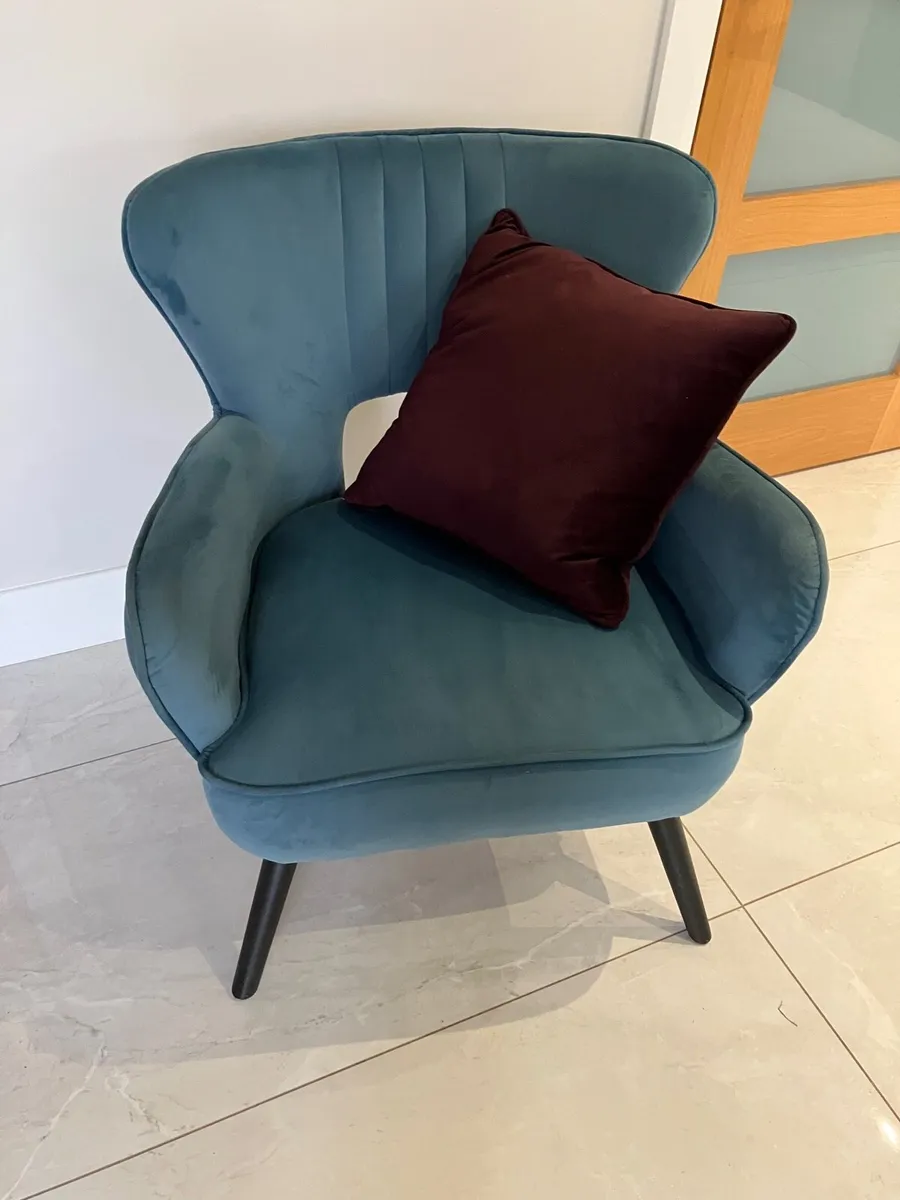 Chair - Image 4