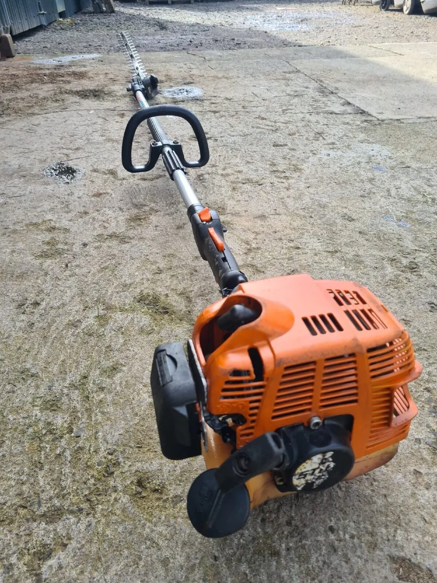 Stihl long reach hedge cutter - Image 3