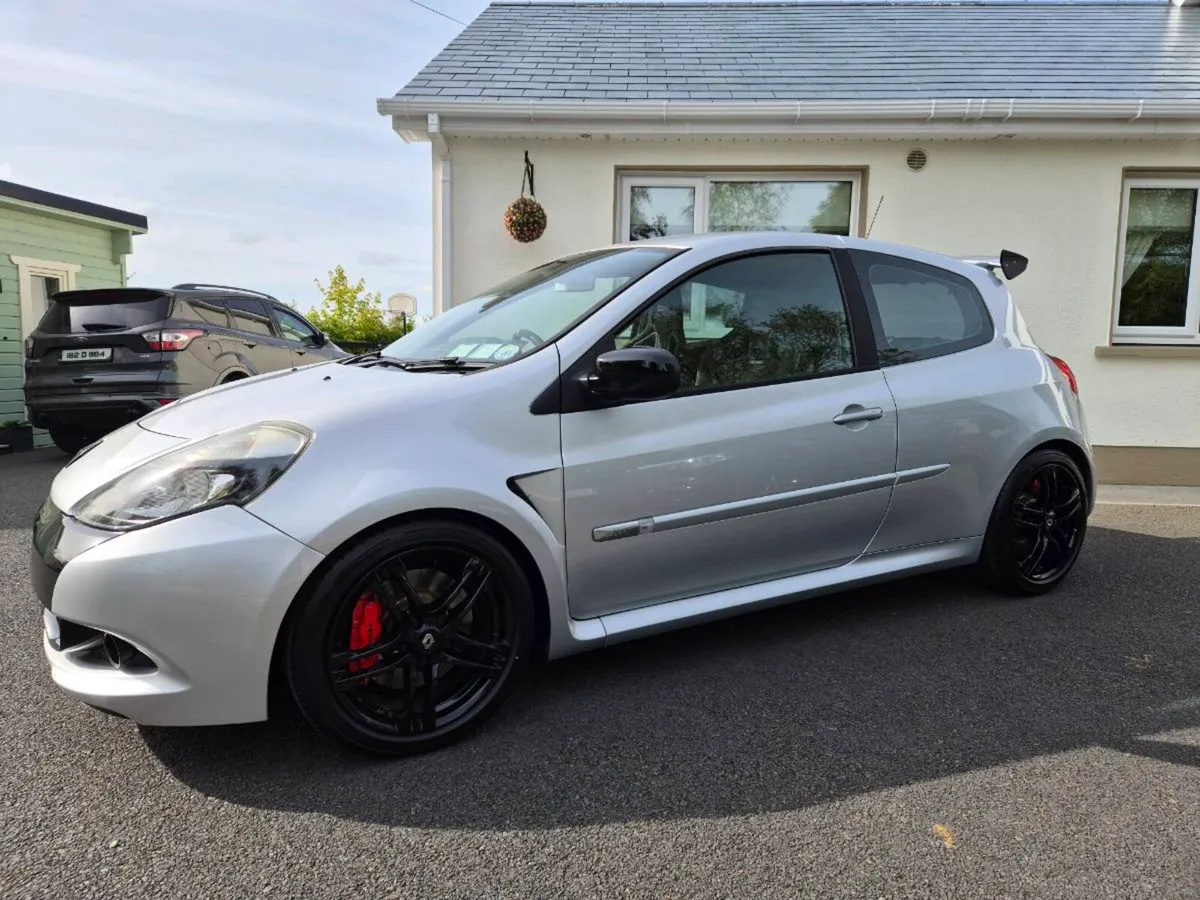 Clio RS 200 with Recaro's - Image 2