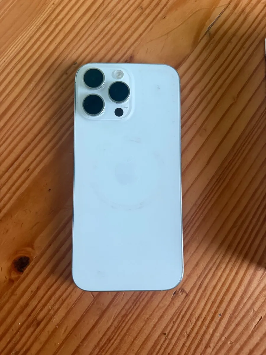 IPhone  16 pro max - Image 3