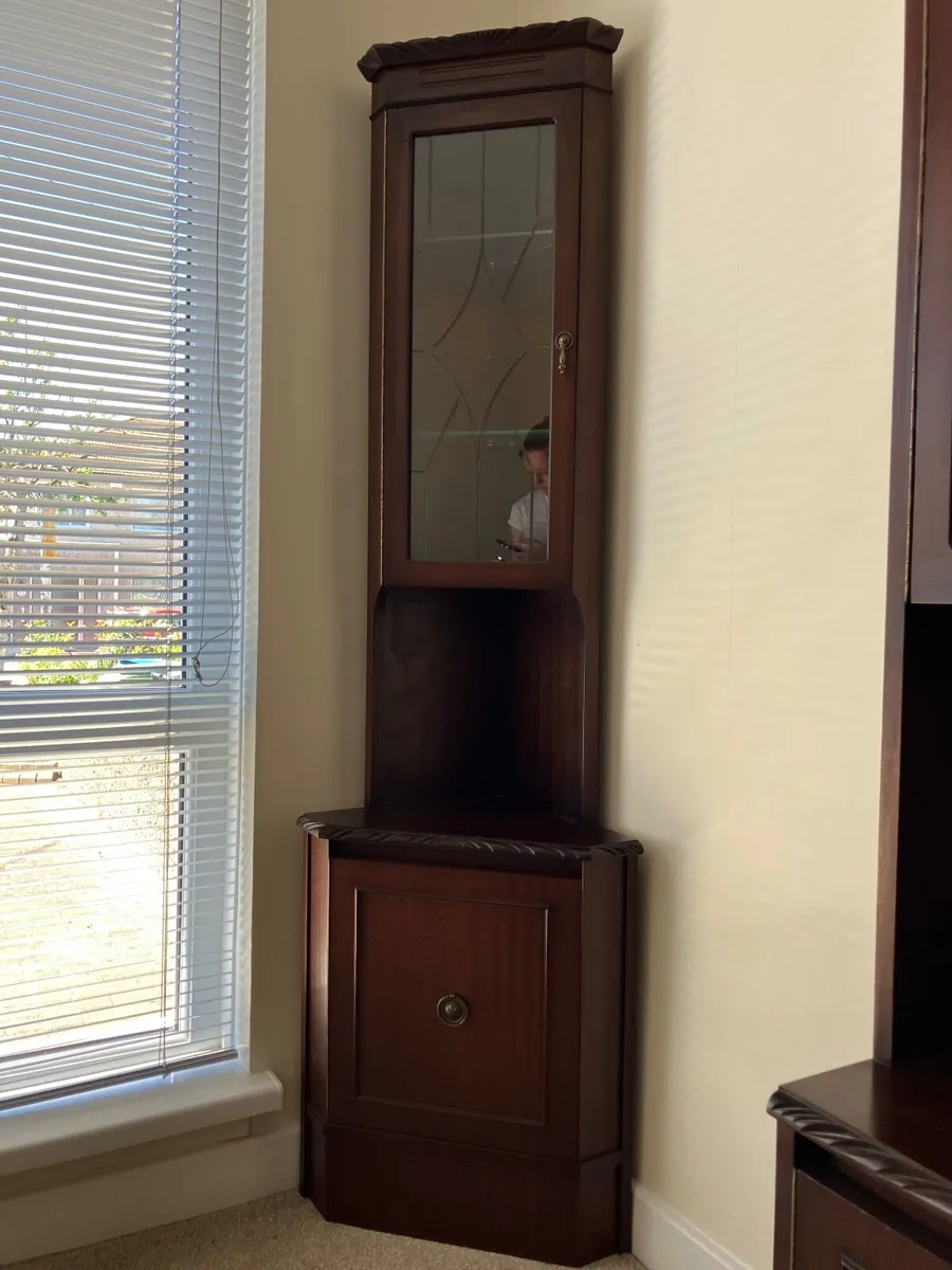 Mahogany Corner Unit(s) - Image 2