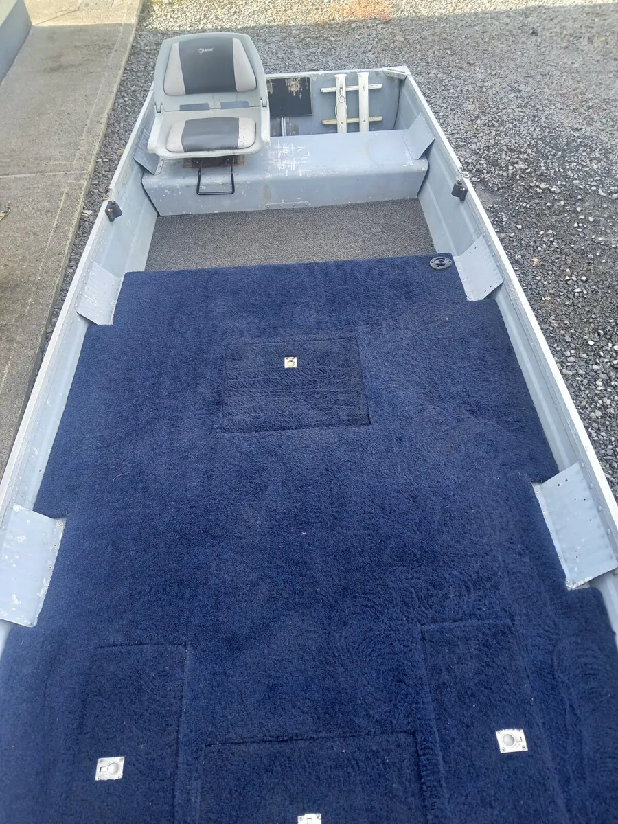 Boat for sale - Image 2