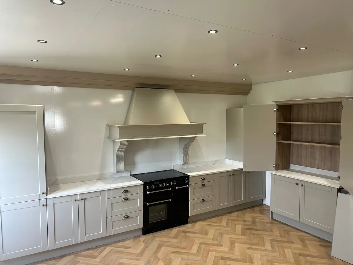 Kitchen - Image 3