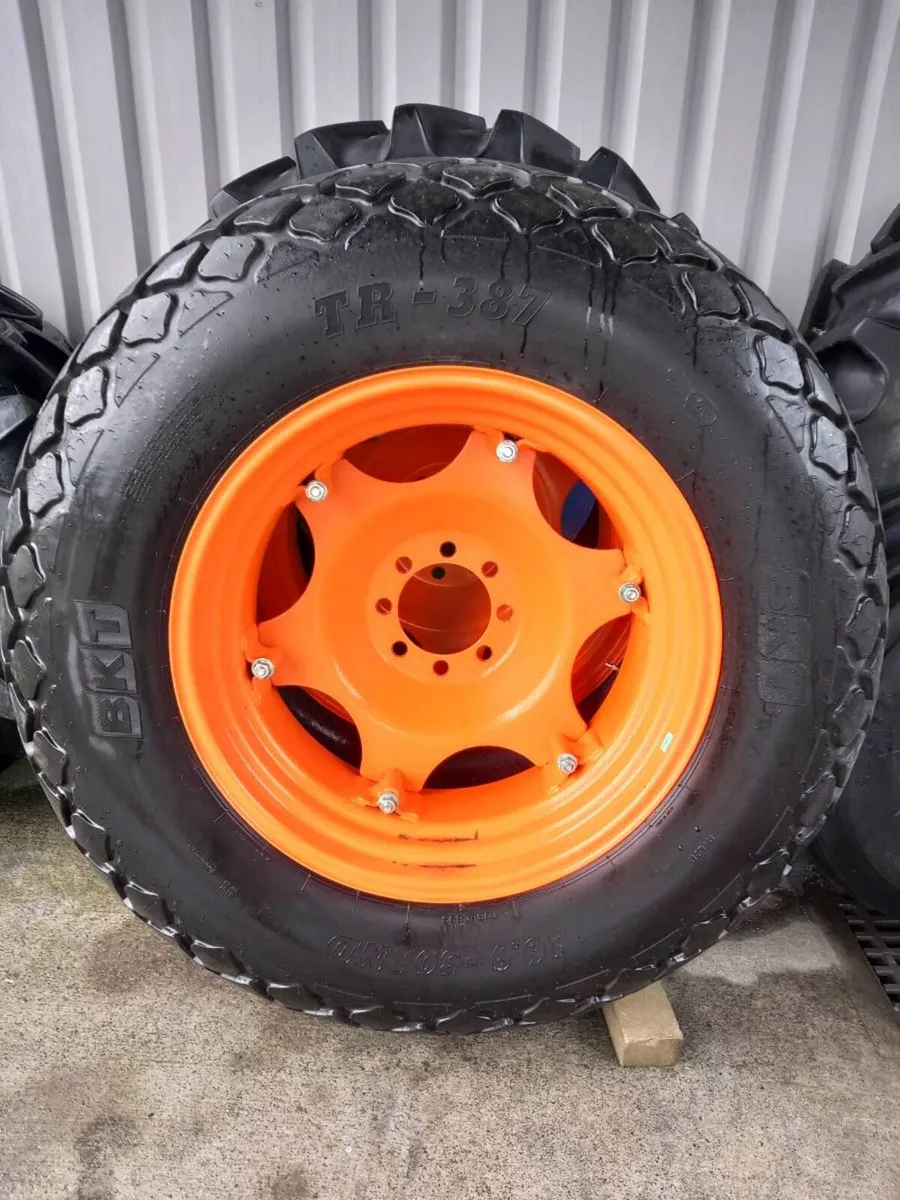 New. Lawn ,pitch compleet wheels  ,zetor - Image 2