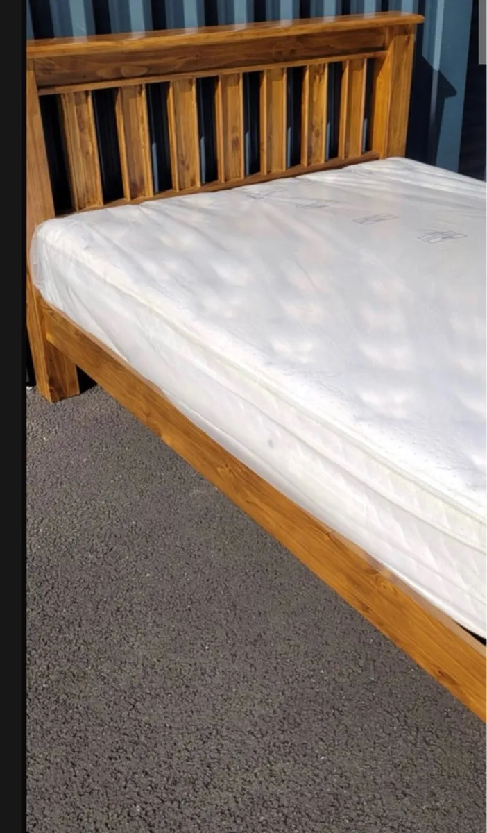 Harvey norman king size bed - Image 2