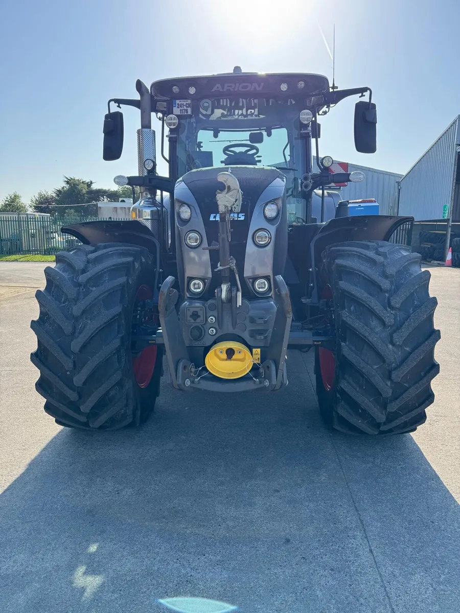 CLAAS Arion 660 - Image 3
