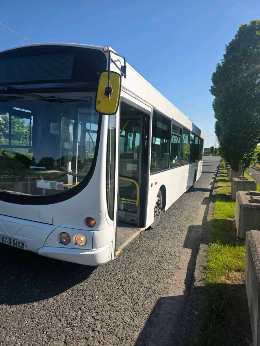 Coaches - Image 2