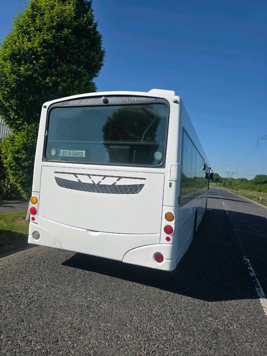 Coaches - Image 4