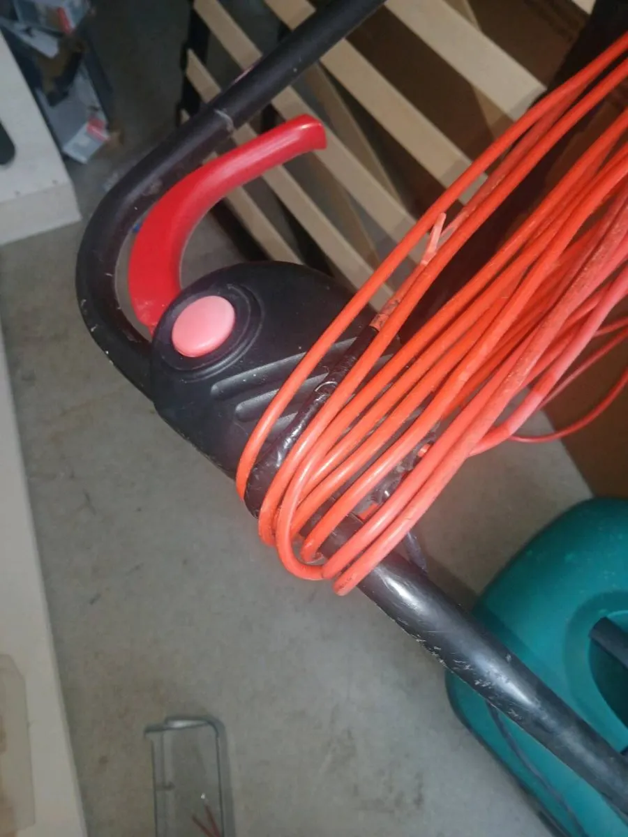 lawn mower - Image 2