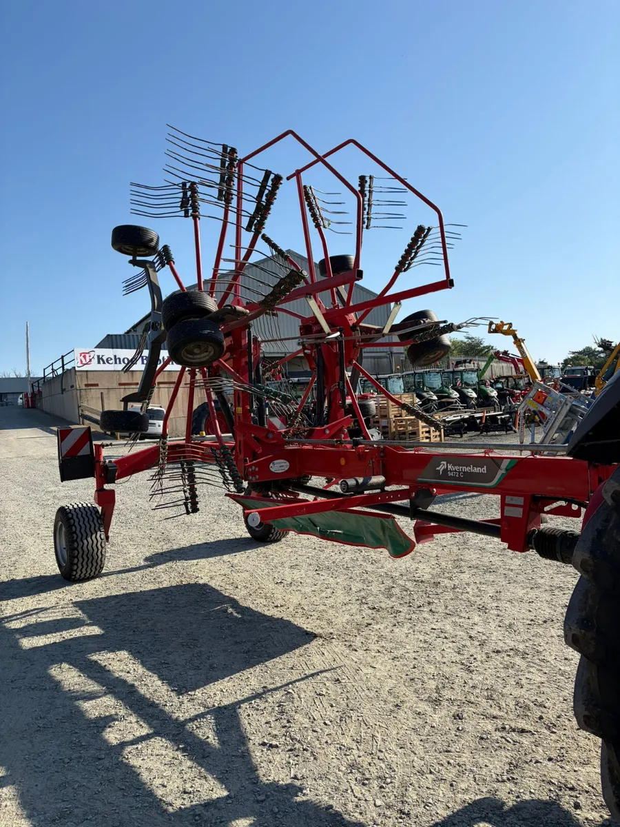 2022 Kverneland 9472C Rake - €15,500 + VAT - Image 2