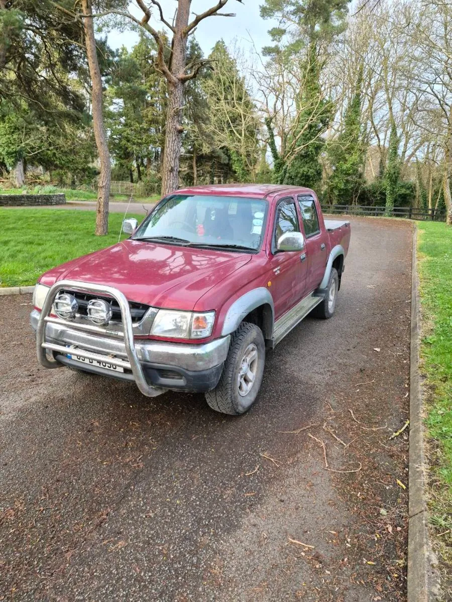 Toyota hilux - Image 4