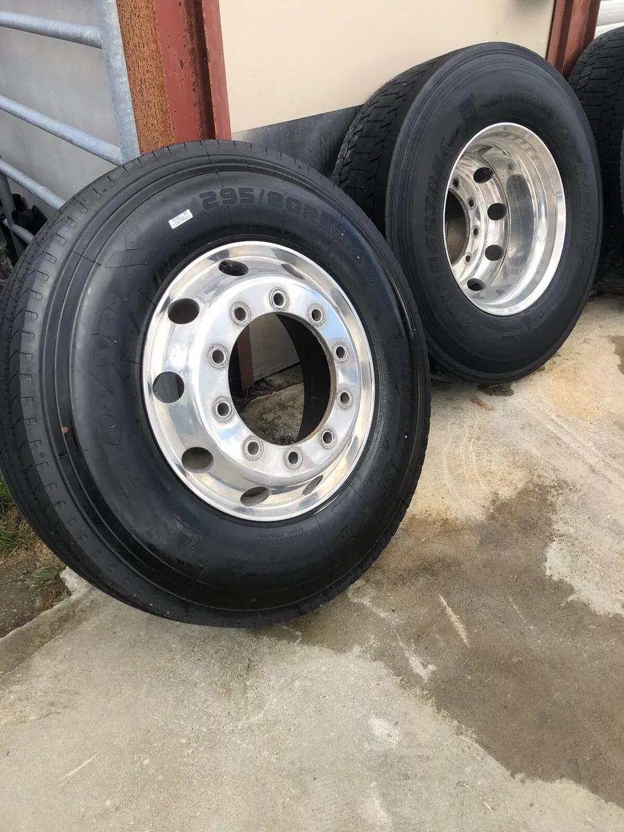 Alloy wheels and tyres - Image 2