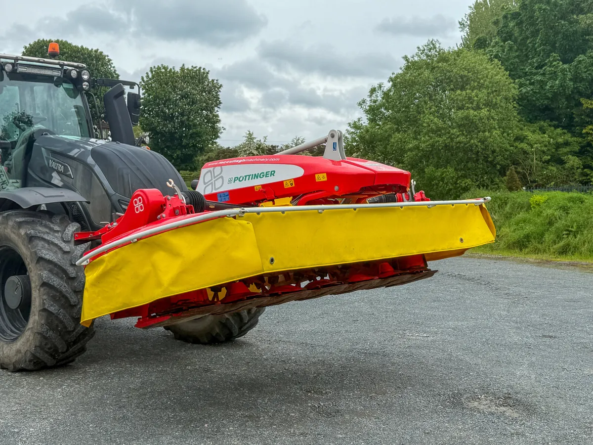 2021 + 2022 Pottinger Novacat 301 Alpha Motion Pro - Image 2