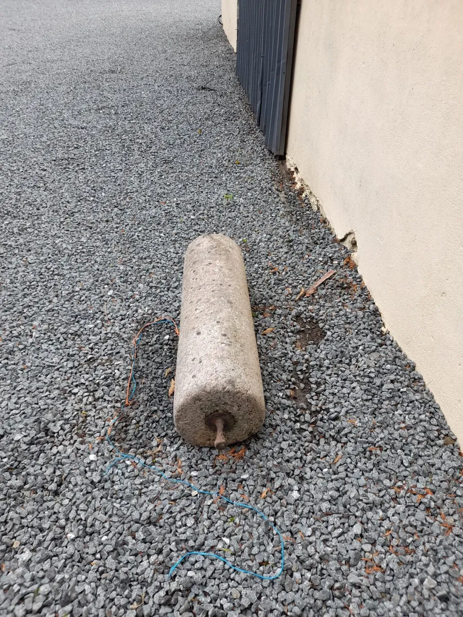 Granite rollers - Image 1