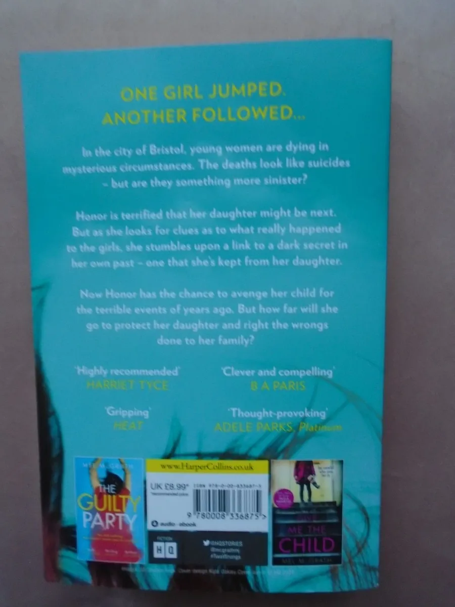 Two Wrongs, Book, Fiction, Paperback book - Image 4