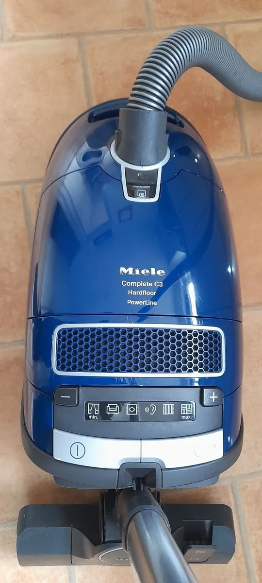 Miele vacuum/Hoover cleaner - Image 3