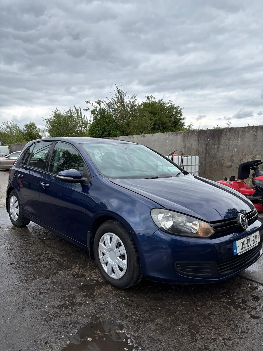Volkswagen Golf - Image 4