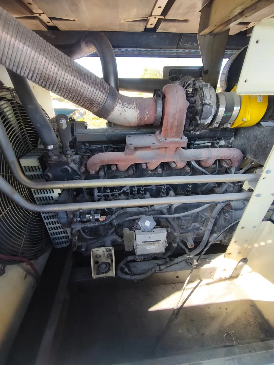 Doosan / Ingersoll rand 1300 cfm road compressor - Image 4