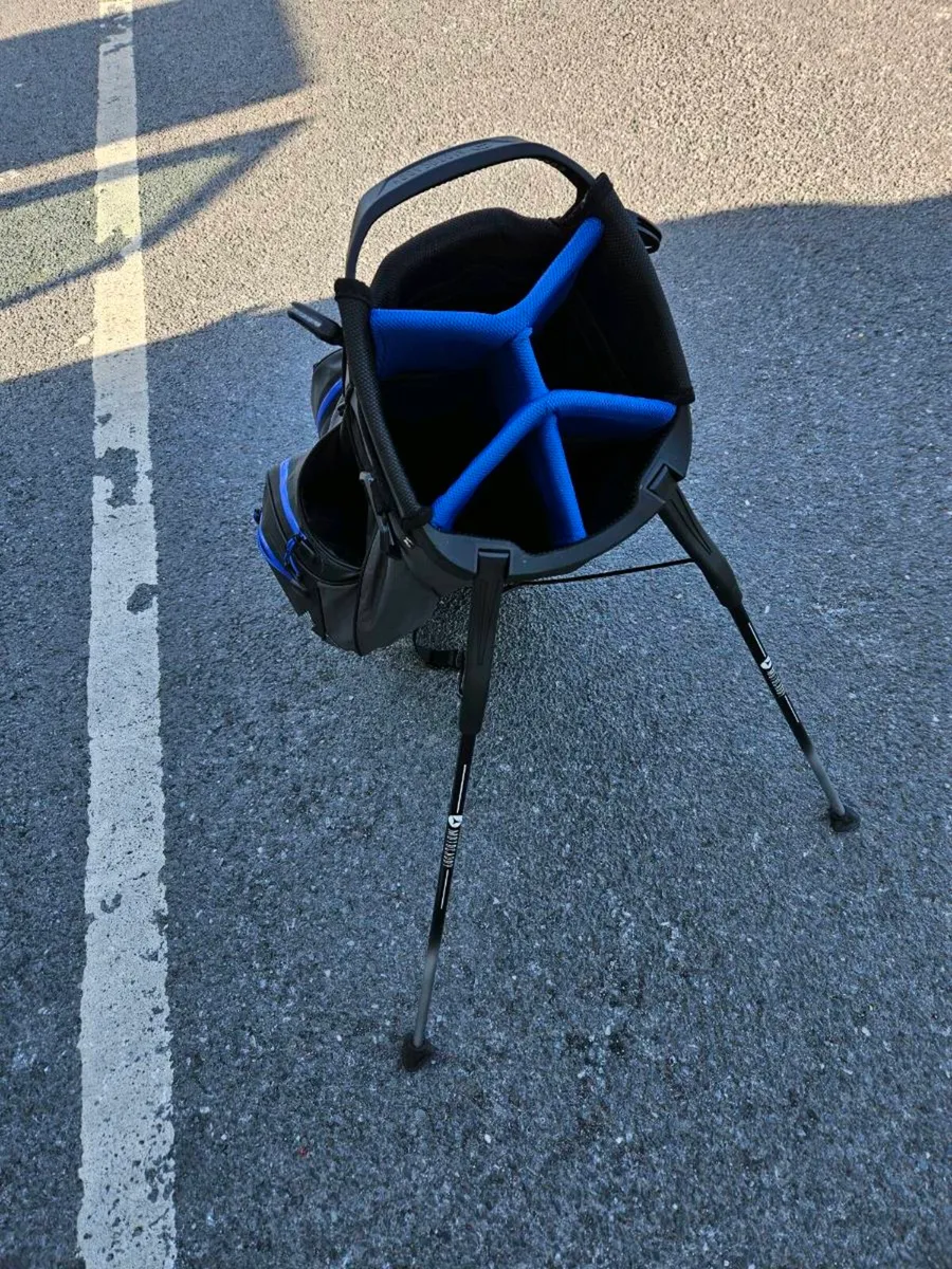 Motocaddy Hydro Flex Stand Bag - Image 2