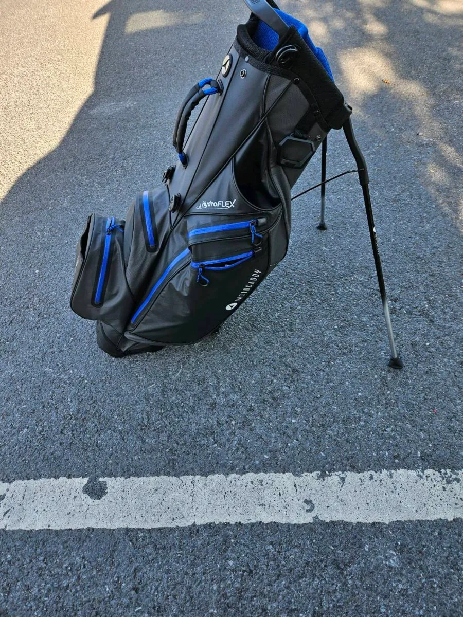 Motocaddy Hydro Flex Stand Bag - Image 1