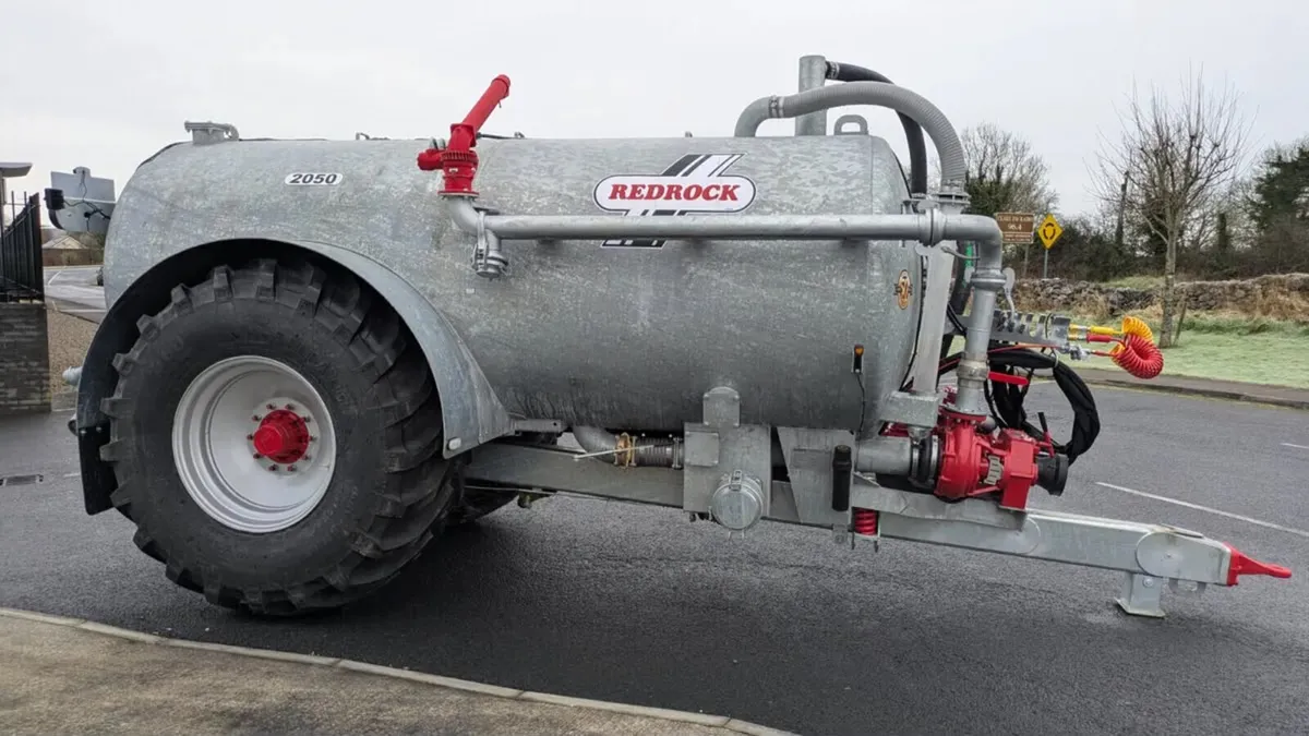 New Redrock  Galvanised 2050 slurry tank - Image 4
