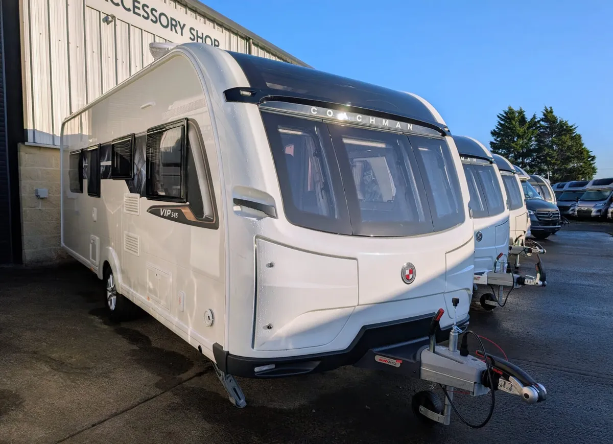 NEW COACHMAN VIP 545 - Image 1