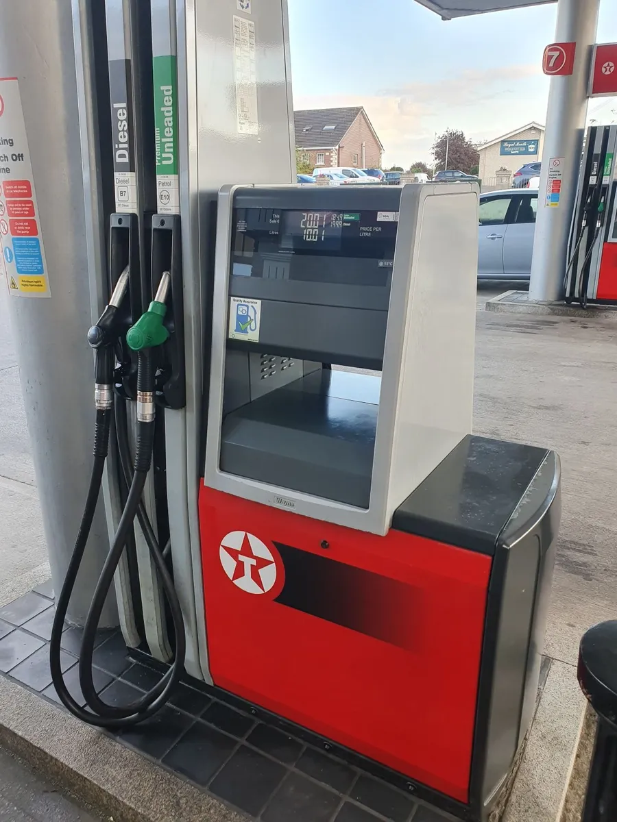 Fuel dispensers