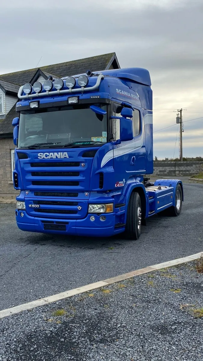 Truck - Image 4