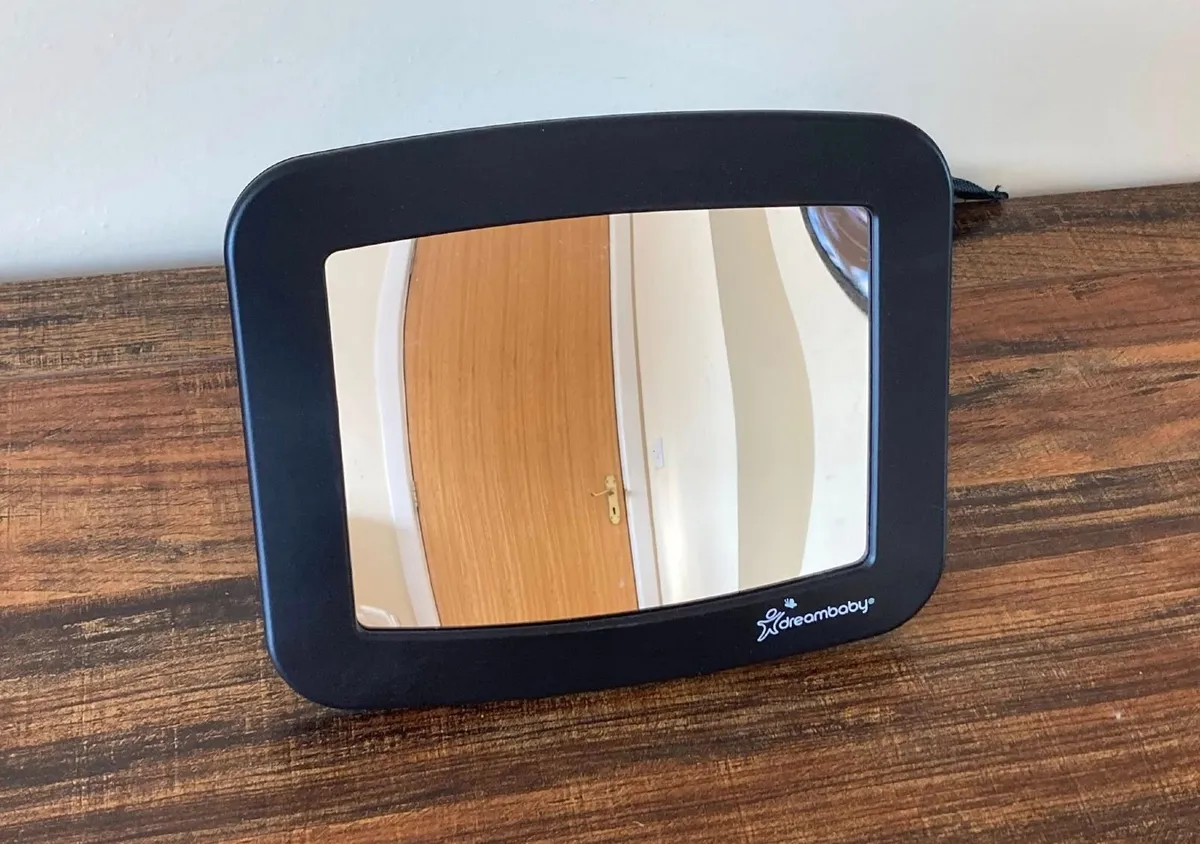Dreambaby Adjustable Backseat Mirror – New In Box - Image 1