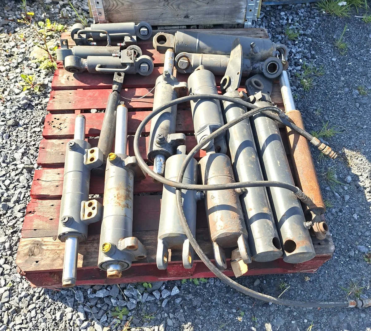 HYDRAULIC RAMS - Image 3