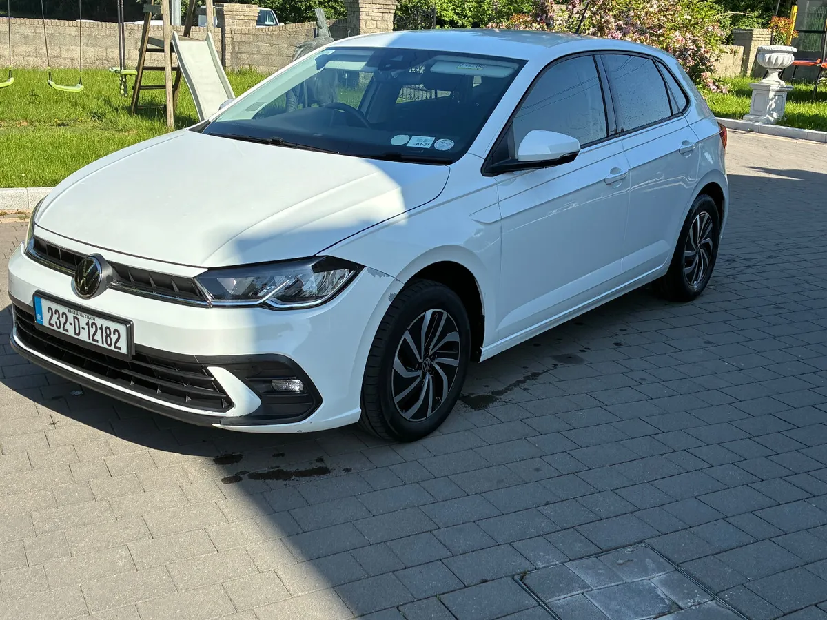 2023 (232) Volkswagen polo - Image 2